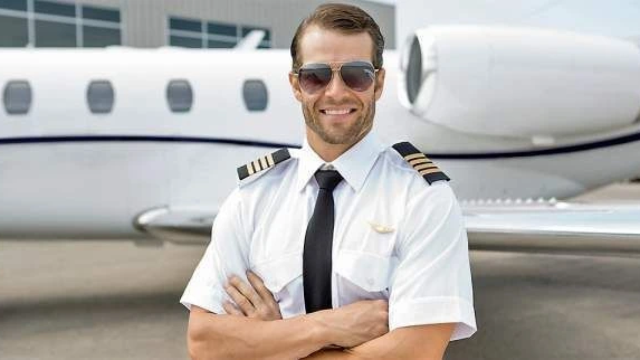 How to Become a Commercial Pilot in 2026 The Zero-to-Hero Blueprint