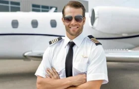 How to Become a Commercial Pilot in 2026, (Step by Step)